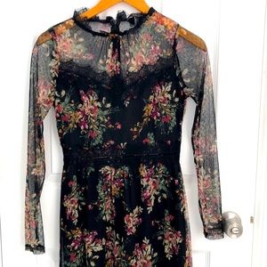 Sz S Romantic Vintage Styled Dress Mesh sleeves